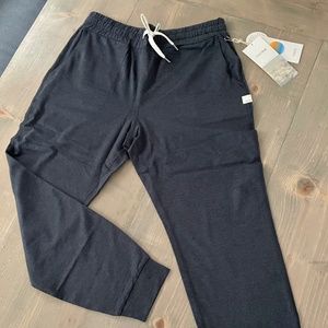 Vuori Women's Performance Jogger Small Navy Heather